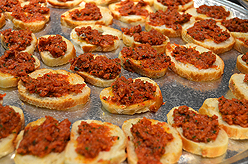 THE VUDE - VELVET UNDERGROUND DINING EXPERIENCE